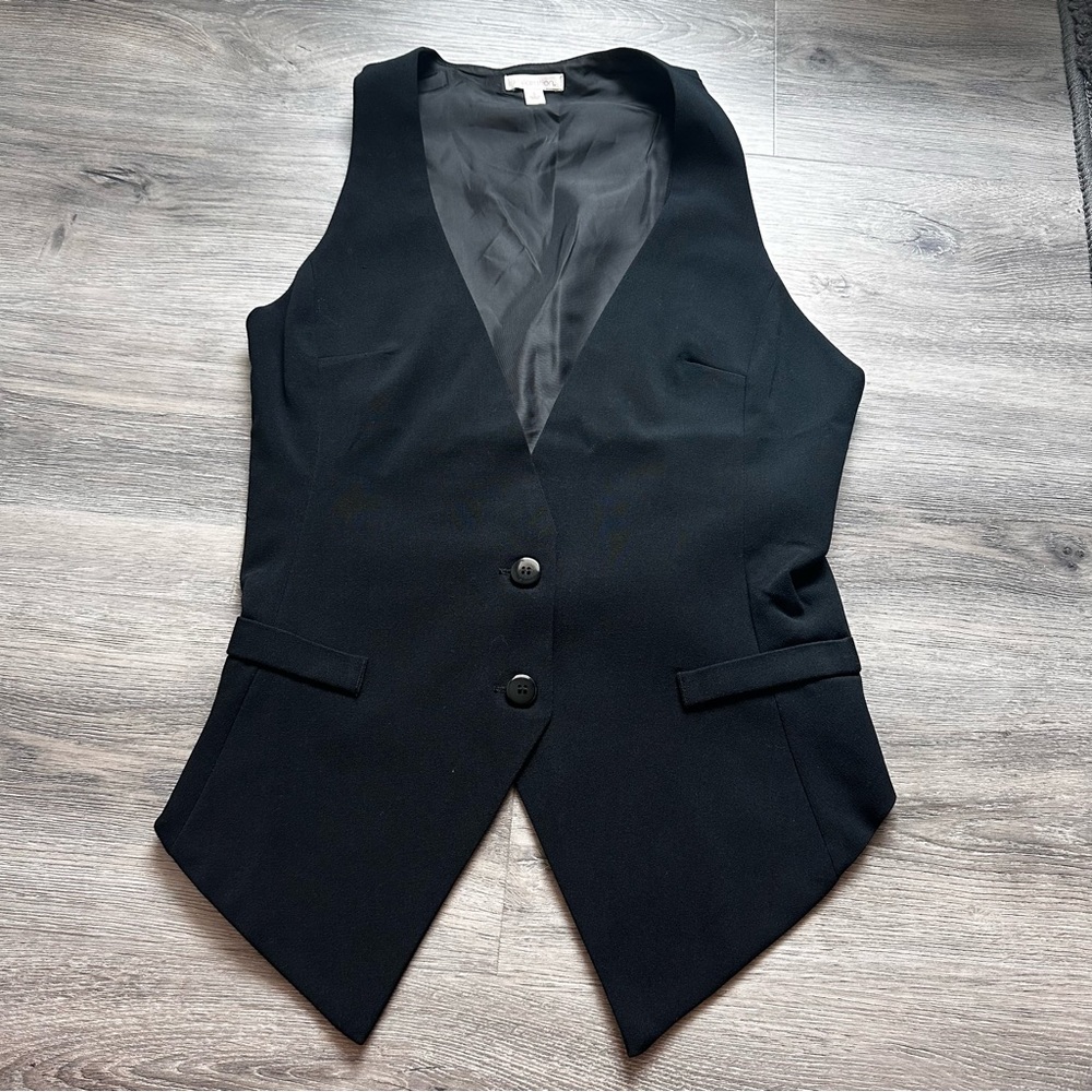 Women’s Cut Vest